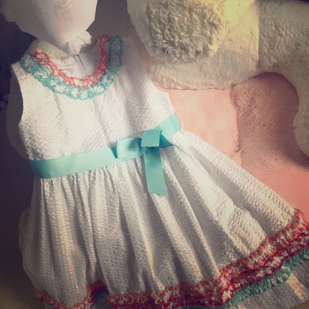 Seersucker Girl’s Dress